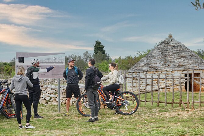 E Bike Tour with wine and olive oil tasting in Vodnjan - Stop 3 near Vodnjan: the Church of St. Fosca and its olive-tree setting