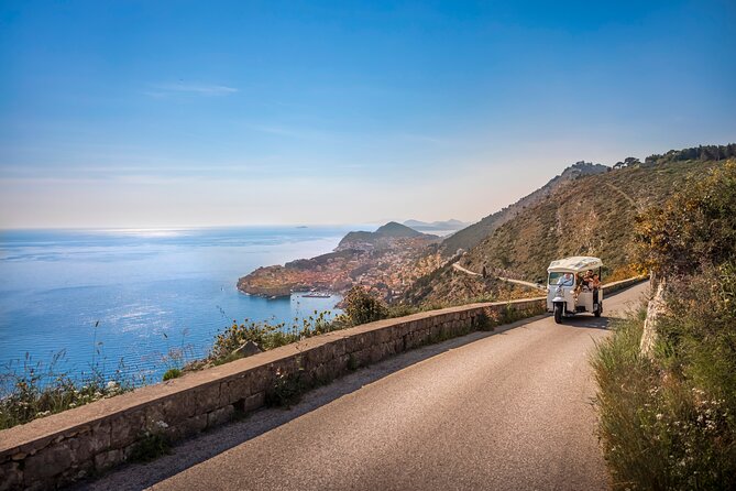 E-Tuk Tuk Tour in Dubrovnik - What the ride feels like, and why narrow roads matter