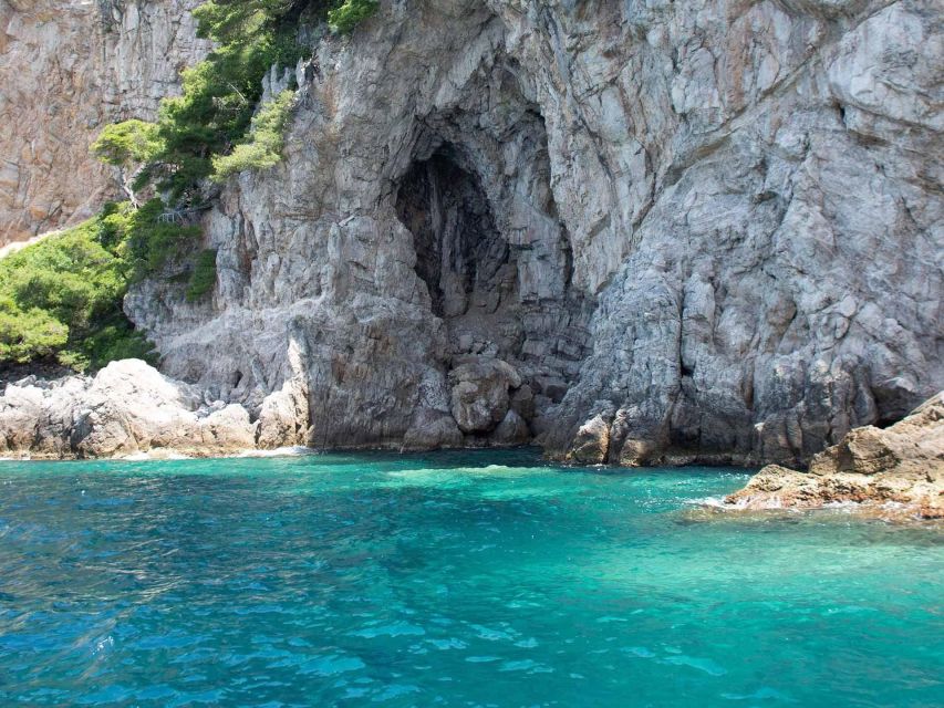 Elaphite Islands Cruise and Blue Cave Snorkeling Boat Tour - Lopud and Šunj beach: your 3-hour choose-your-own-adventure