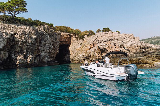 Elaphite Islands Luxury Private Boat Tour with Cap Camarat 7.5 - Snorkeling Gear, Towels, and Drinks That Actually Make It a Vacation