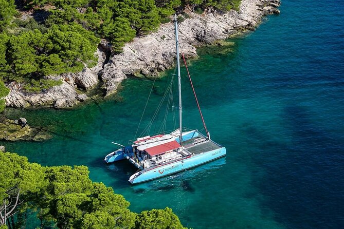 Elaphiti Islands by Catamaran with snacks and unlimited drinks from Dubrovnik - The Morning Transfer, Port Gruž, and Getting Seated