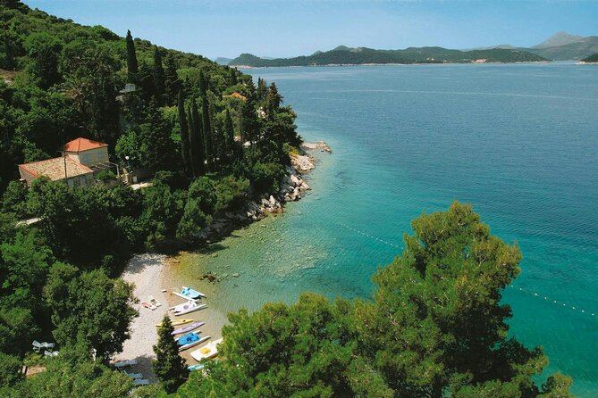 Elaphiti Islands by Catamaran with snacks and unlimited drinks from Dubrovnik - Group Size, Crowds, and How to Handle a Busy Day