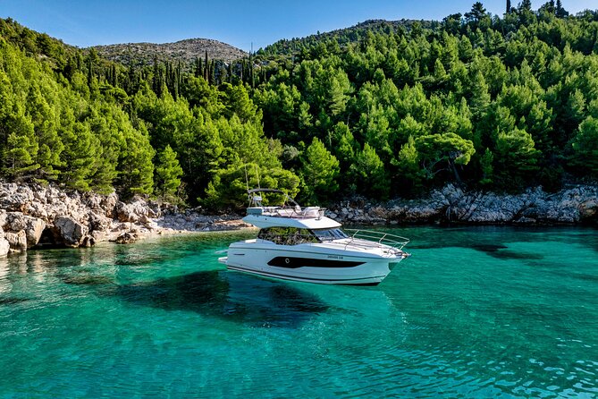 Exclusive Luxury Yacht Tour of the Elaphiti Islands - Stop 3: Dubrovnik from the water, city walls included