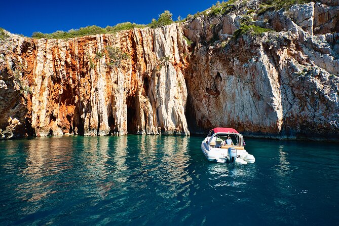 Exclusive Private Tour: Red Rocks & Pakleni Islands - Key Things to Know Before You Go