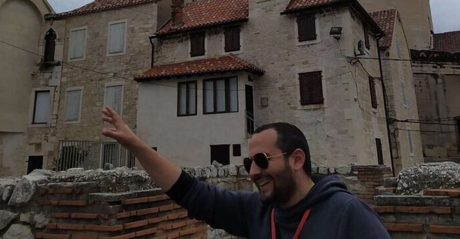 Experience Split History Walking Tour With Local Historian - Riva promenade, the Roman-to-medieval connection you can feel