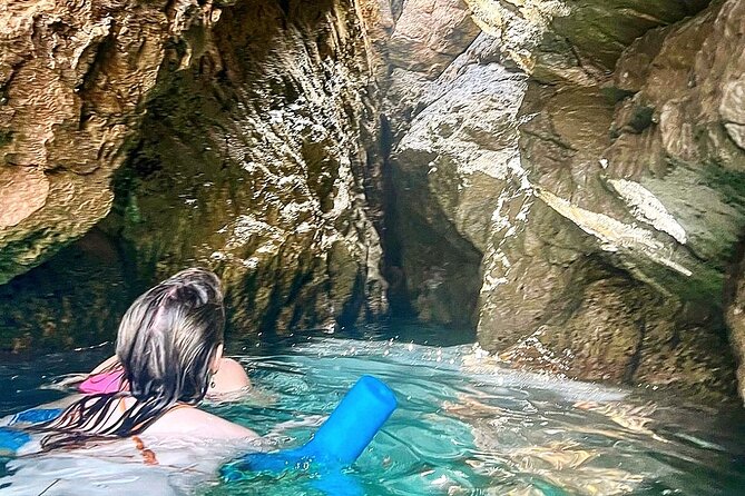 Explore Blue & Green Caves With Speedboat - Private Tour - What’s included on the boat that makes a real difference