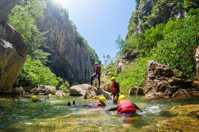 Extreme Canyoning on Cetina River from Split or Šestanovac - Omis Cetina Canyon: the route upgrade with the 53 meter rappel