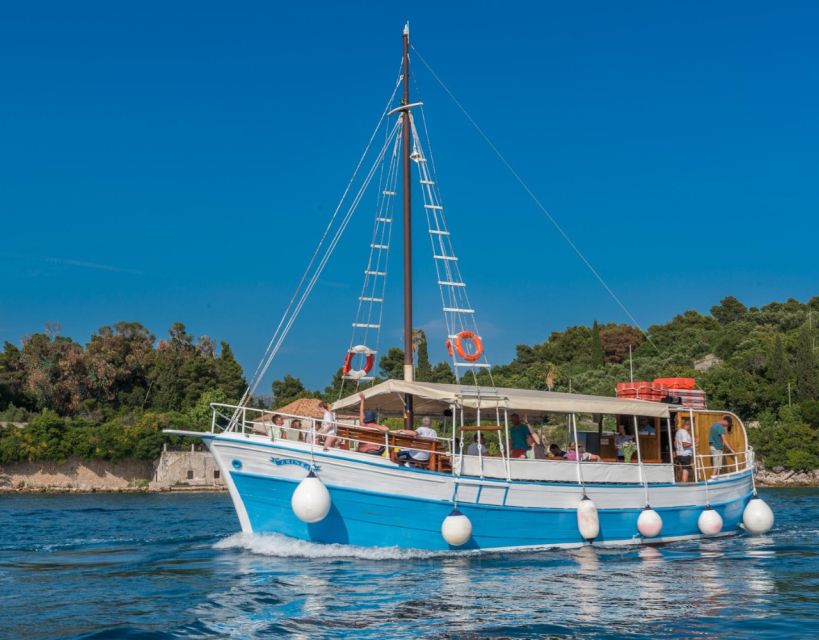 From Dubrovnik: Boat Tour to Kolocep, Lopud, & Sipan Islands - Boarding Emili: crew care and what is included