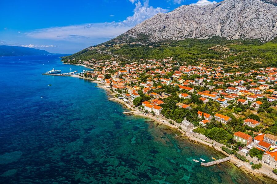 From Dubrovnik: Guided Tour of Pelješac & Korčula - A day from Dubrovnik: the coastline road trip plus Korčula ferry