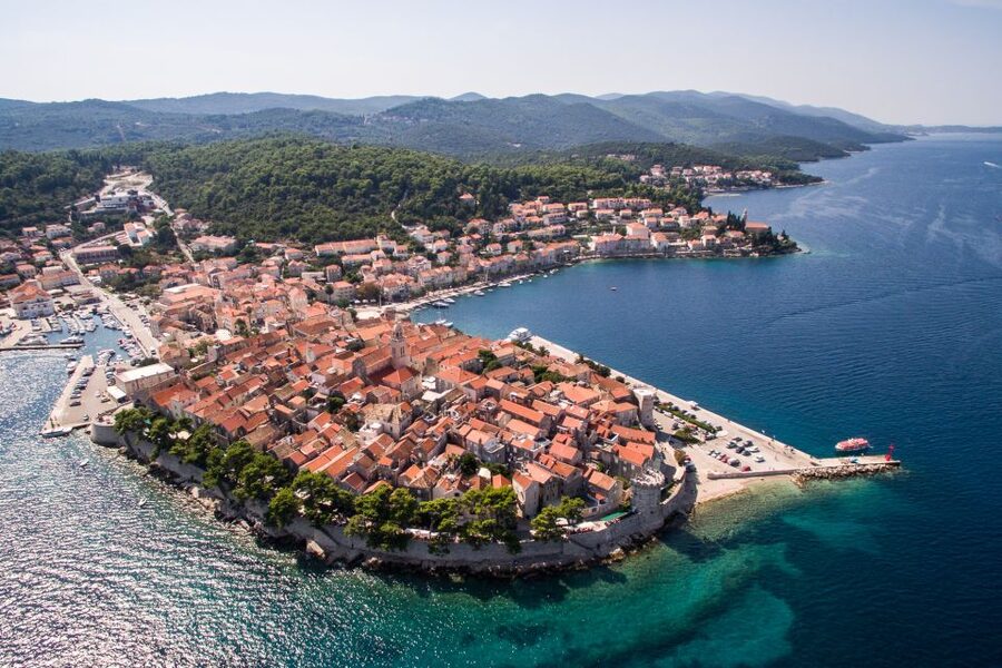 From Dubrovnik: Island of Korčula with wine tasting - Why this Dubrovnik to Korčula day trip feels like a true Dalmatian “mix”