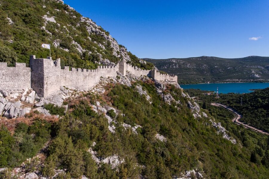 From Dubrovnik: Island of Korčula with wine tasting - Pelješac wine tasting at Bartulović family winery