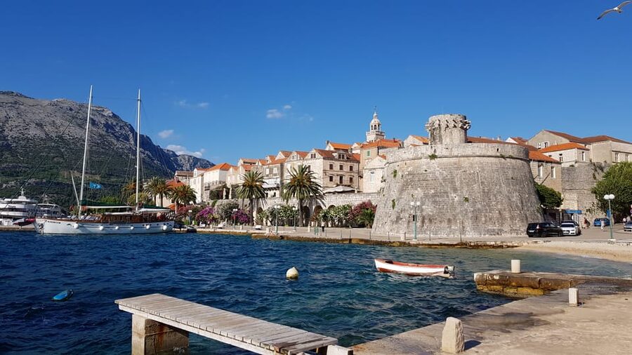 From Dubrovnik: Korcula Island Tour with Wine Tasting - Korčula old town: guided intro, then you choose your rhythm