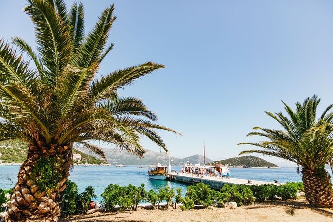 From Dubrovnik: Premium Three Island Cruise with lunch and drinks - Koločep Island: the calm finale and a relaxed swim next to the harbor