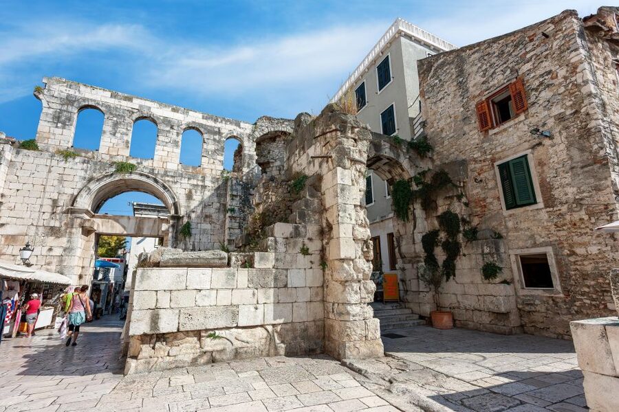 From Dubrovnik: Split Day Trip and City Tour with Transfers - Key Things I’d Remember Before Going