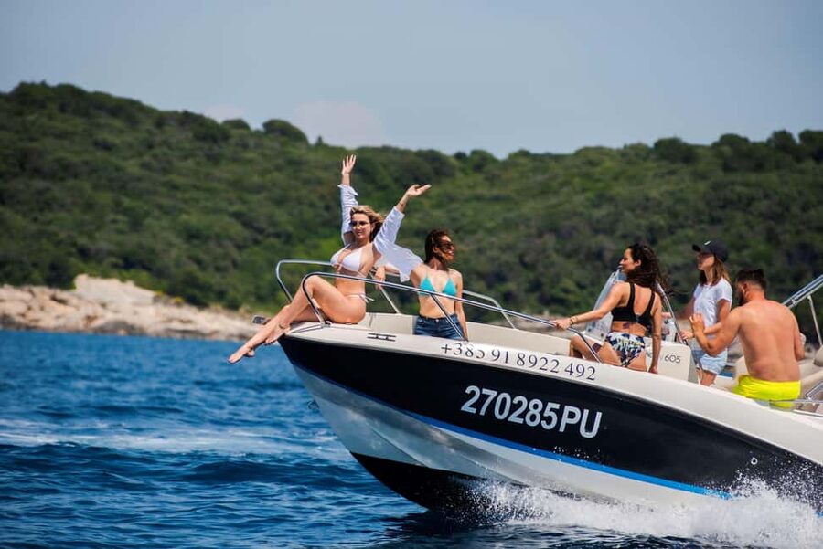 From Fazana: Dolphin watching and snorkeling in Blue Cave - What I Like Most About the Boat and Crew Dynamic
