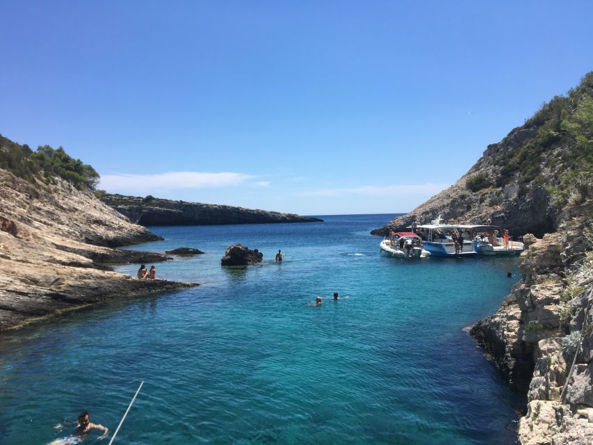 From Hvar: Blue Cave, Green Cave & 5 Islands Speedboat Tour - Key things I’d circle before you go