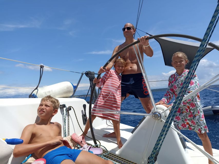 From Hvar: Pakleni Islands & Red Rocks Comfort Sailboat Tour - Key points to know before you go