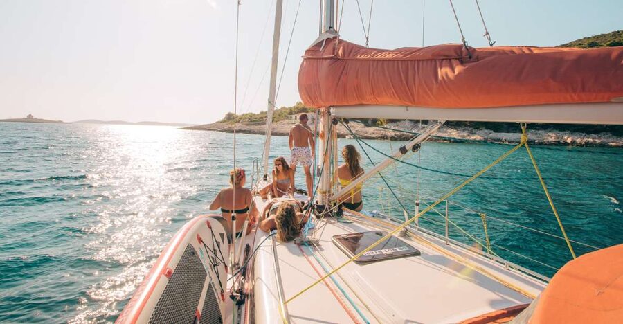 From Hvar: Pakleni Islands & Red Rocks Comfort Sailboat Tour - Safety briefing and first sail out: getting your bearings near Sveta Nedilja
