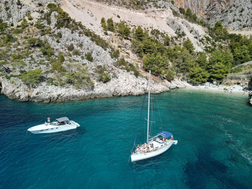 From Hvar: Pakleni Islands & Red Rocks Comfort Sailboat Tour - What you should bring so the day feels effortless