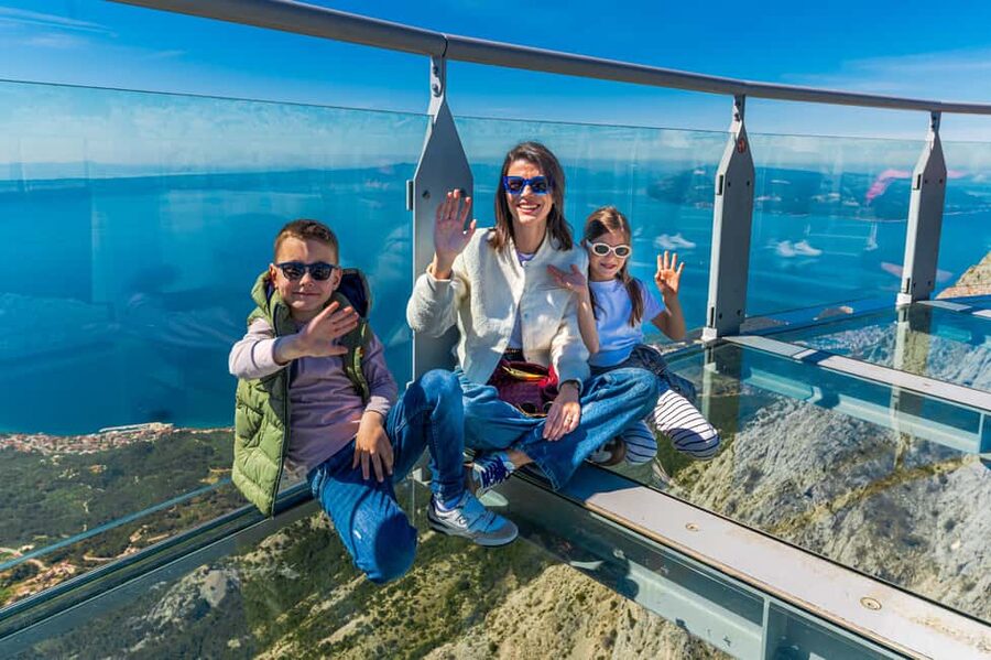 From Makarska: Biokovo Skywalk Entry Ticket with Transfers - The drive up Biokovo, where the views start early