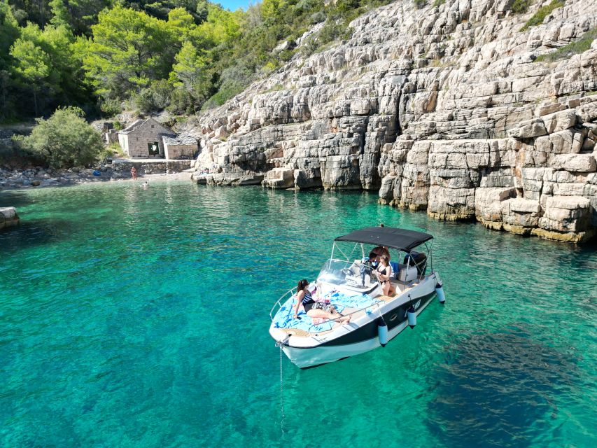 From Makarska: Hidden Gems of Hvar Island's North Shore - The skipper matters more than you think