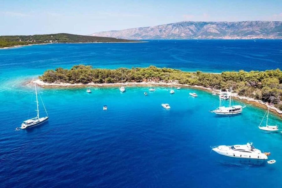 From Makarska:Hvar and Brač Island : Day Tour with speedboat - Key things you’ll notice right away