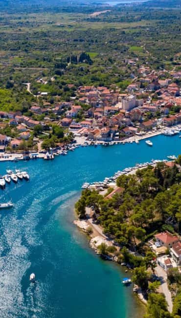 From Makarska:Hvar and Brač Island : Day Tour with speedboat - Cliff jumping at Mala Stiniva: fun option, safety first