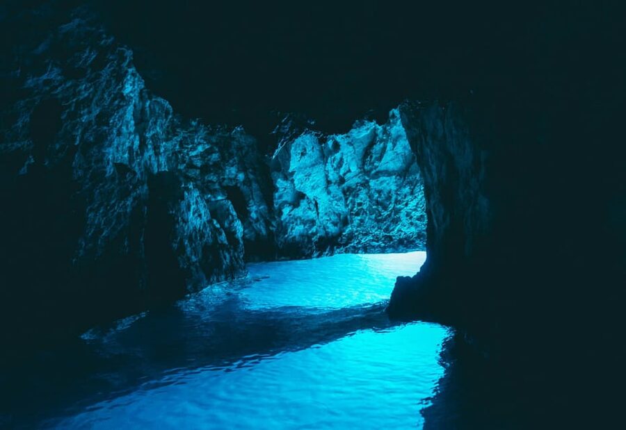From Split: Blue Cave & 5 Islands Amazing Speedboat Tour - Key things that make this tour worth your time