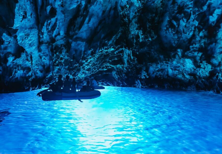From Split: Blue Cave & 5 Islands with Vis & Hvar Boat Tour - Key things I’d watch for on this tour