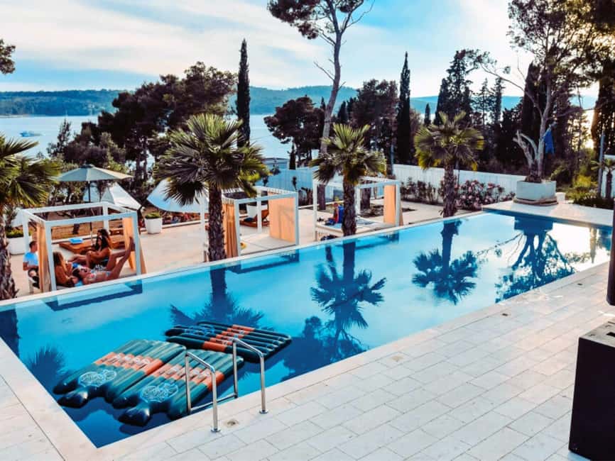 From Split: Brač Island Beach Bar and Pool Party - Key things I’d circle on your plan