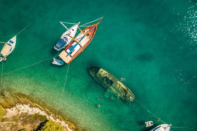 From Split: Half-Day Blue Lagoon and 3 Islands Boat Tour - 5 hours on three islands from Split, with real water time