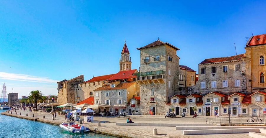 From Split: Half-Day Split & Trogir Small Group Guided Tour - Key things that make this tour work