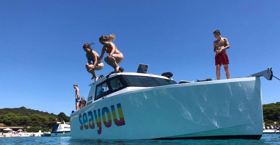 From Split: Luxury Cabin Boat Tour to The Blue Cave and Hvar - Split speedboat morning to Bisevo, where the day starts fast