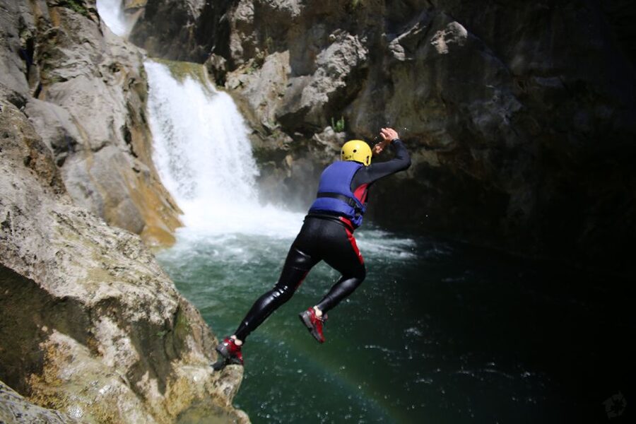 From Split or Zadvarje: Extreme Canyoning on Cetina River - What makes it truly extreme: extra repelling and abseils in the intense route