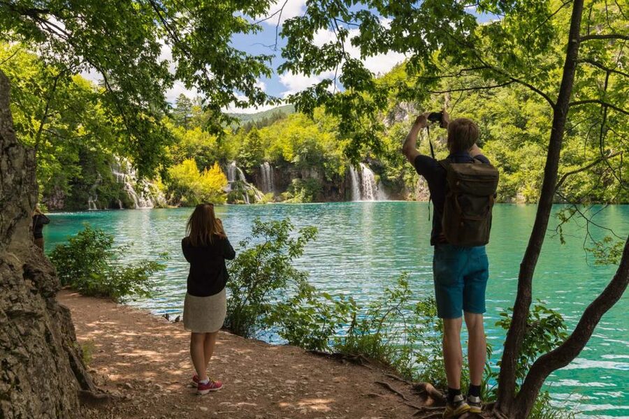 From Split: Plitvice Lakes Fully-Guided Day Tour - Plitvice Lakes from Split: a UNESCO day trip that feels well-paced