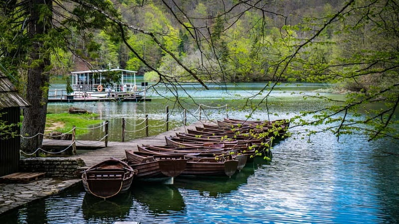 From Split: Plitvice Lakes Guided tour - From Split or Trogir: the ride that sets your whole day up