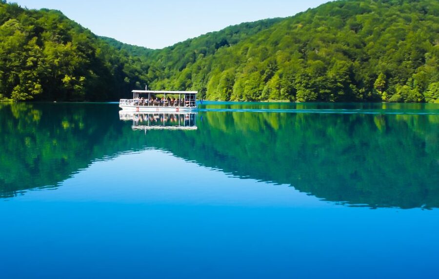 From Split: Plitvice Lakes Guided Tour with Entry Tickets - Veliki Slap and the Main Lakes: What You’re Aiming to See