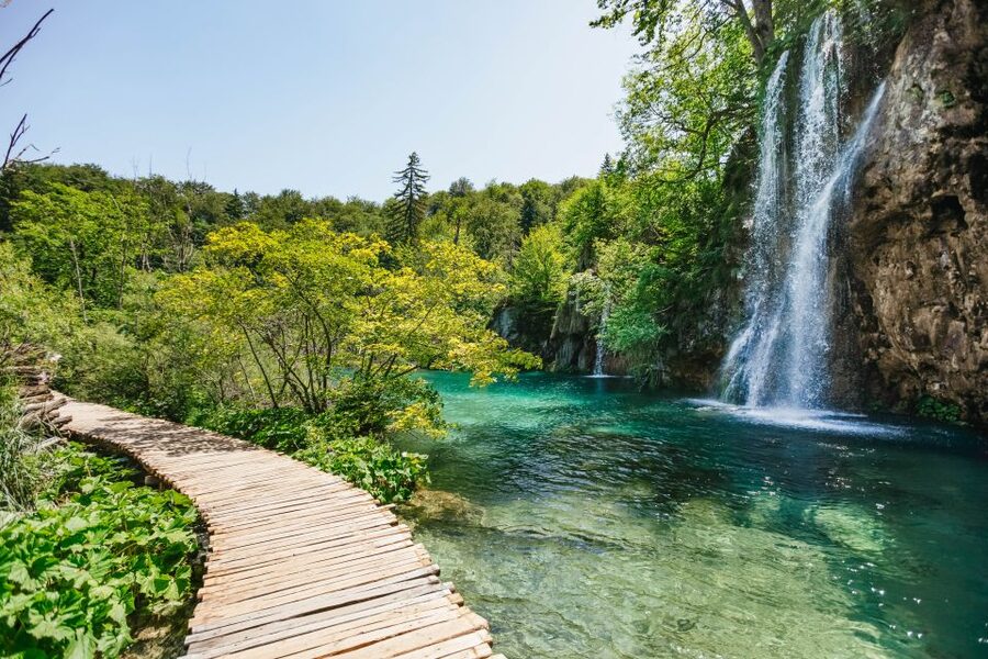 From Split: Plitvice Lakes National Park Guided Tour - What the guides do that makes the difference