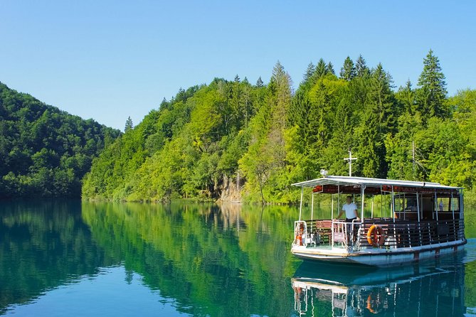 From Split: Plitvice Lakes National Park Guided Tour - Price and value: what you pay upfront, what you pay at the gate