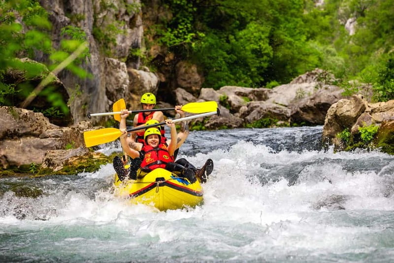 From Split/Šestanovac: Whitewater Rafting on Cetina River - Canyon scenery and clear water: the best kind of sightseeing