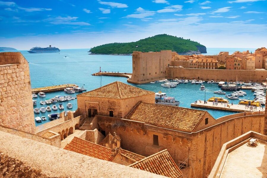 From Split & Trogir: Dubrovnik Guided Day Tour - Free Time Plan: how to spend your four hours without racing