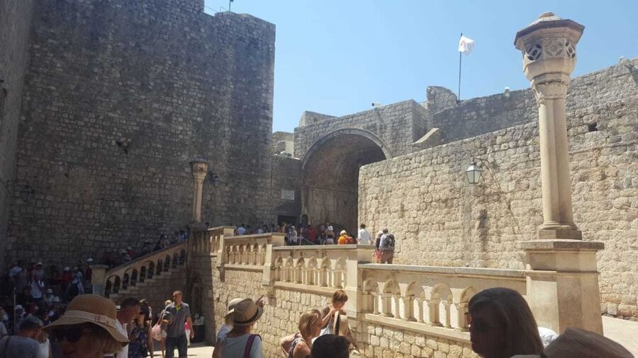 From Split/Trogir: Dubrovnik Guided Tour with a Stop in Ston - Sponza Palace, Marble Squares, and the Republic-Era Core
