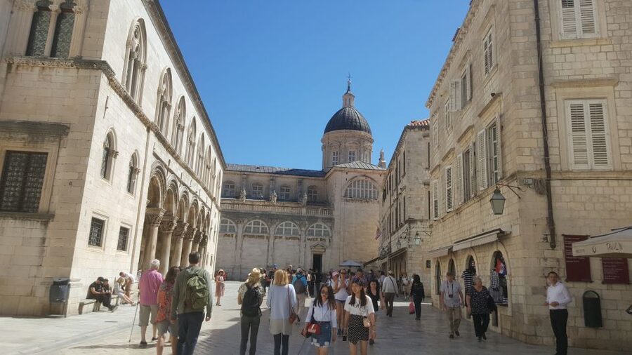 From Split/Trogir: Dubrovnik Guided Tour with a Stop in Ston - Rector’s Palace Area: Where Gothic, Renaissance, and Baroque Meet