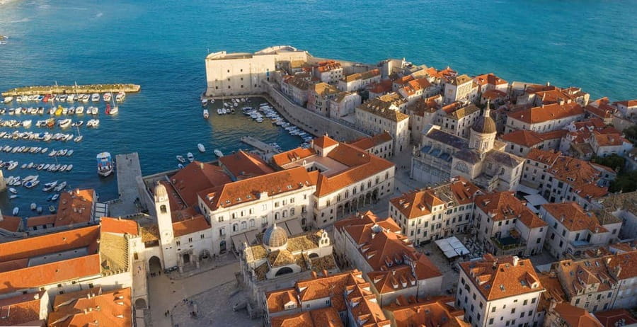 From Split/Trogir: Dubrovnik Guided Tour with a Stop in Ston - The 3 Hours of Free Time: Food, Coffee on Stradun, and Filigree Shopping