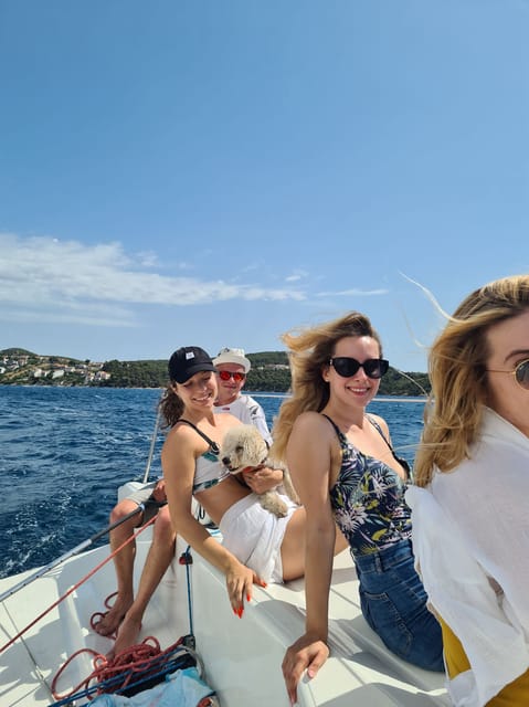From Trogir Day sailing (private tour) - Price and group size: when $941 per group makes sense