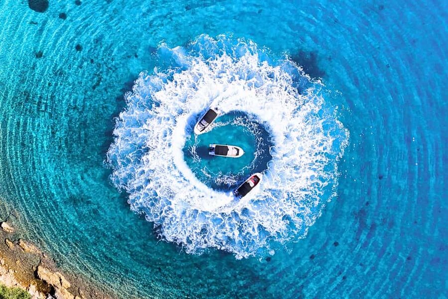 From Zadar: Island-Hopping Speedboat Tour with Drinks - The Longer On-Shore Time: A Quiet Cove Stop With Walking and Swimming
