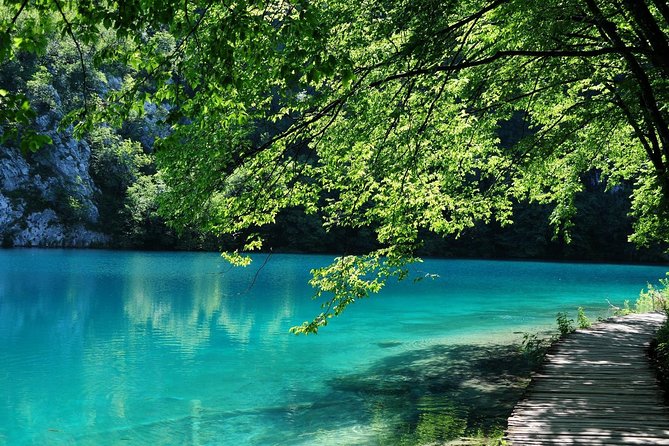 From Zadar: Plitvice Lakes Guided Day Tour with Tickets - Guides in practice: what Paola, Bojan, and Filip’s styles tell you