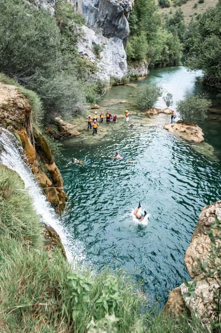 From Zagreb: Mrežnica kayaking & Rastoke village - day trip - Who this day trip suits best, and who should think twice