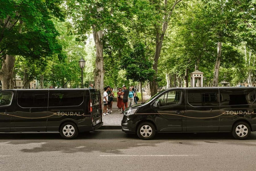 From Zagreb: Plitvice Lakes National Park Tour with Tickets - Arriving at Plitvice: UNESCO world-class sights, timed to avoid chaos