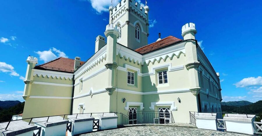 From Zagreb: Varazdin Baroque Town & Trakoscan Castle - Getting started: Zrinjevac pickup, comfort, and a clear meeting point